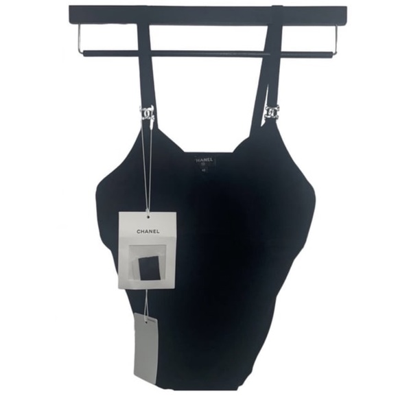 CHANEL Tops - 🚫SOLD🚫 New Chanel Black Diamond CC Top Size 40 (US Women’s M)💎